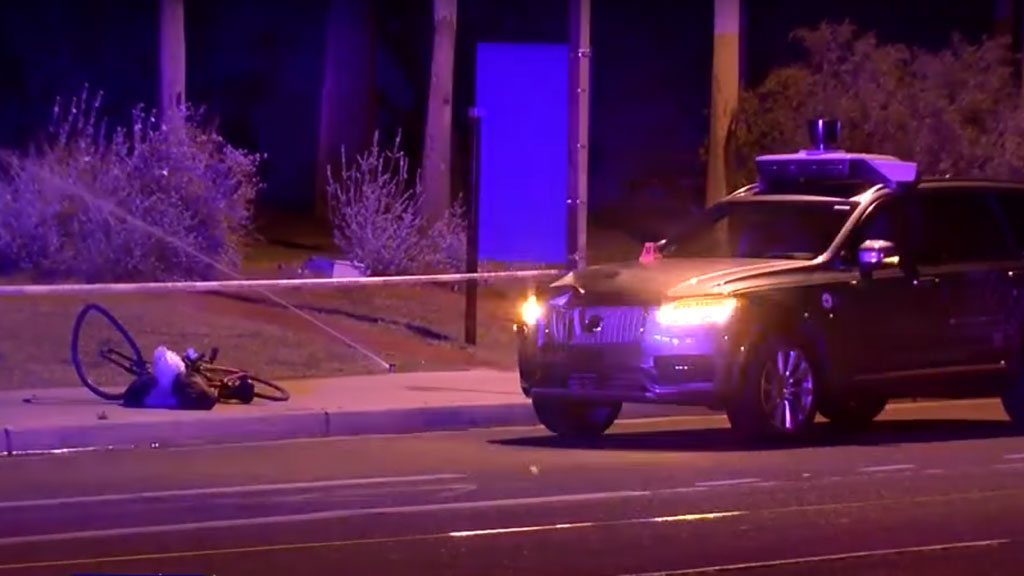 Полиция США обнародовала видео смертельного ДТП с беспилотником Uber 